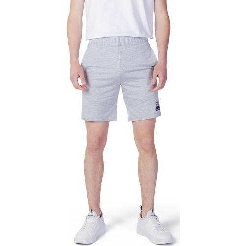 Abbigliamento Uomo Shorts / Bermuda Le Coq Sportif ESS Short Regular N°1 2310354 Grigio