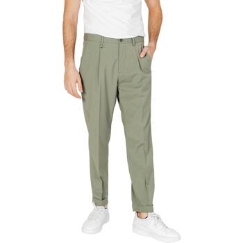 Abbigliamento Uomo Pantaloni Antony Morato JACOB MMTR00718-FA600140 Verde