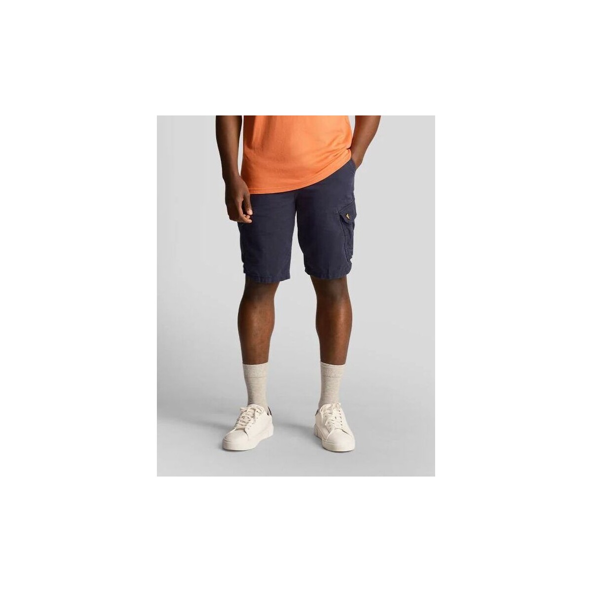 Abbigliamento Uomo Shorts / Bermuda Lyle & Scott SH1815IT WEMBLEY CARGO-Z271 DARK NAVY Blu
