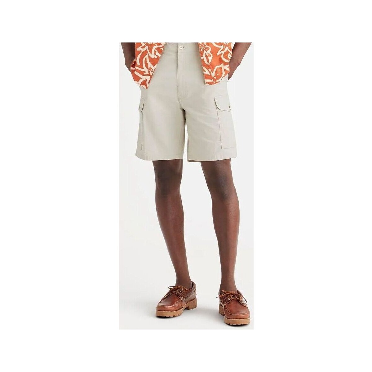 Abbigliamento Uomo Shorts / Bermuda Dockers A2260 0019 CARGO SHORT-SAHATA KHAKI Bianco