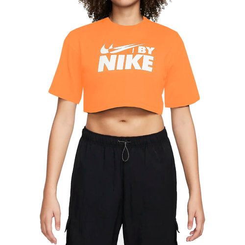 Abbigliamento Donna T-shirt maniche corte Nike FZ4635 Arancio