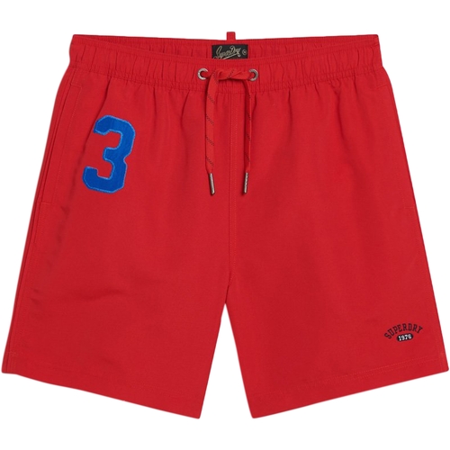 Abbigliamento Uomo Shorts / Bermuda Superdry 235263 Rosso